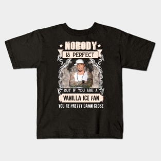 Nobody is perfect Vintgae Kids T-Shirt